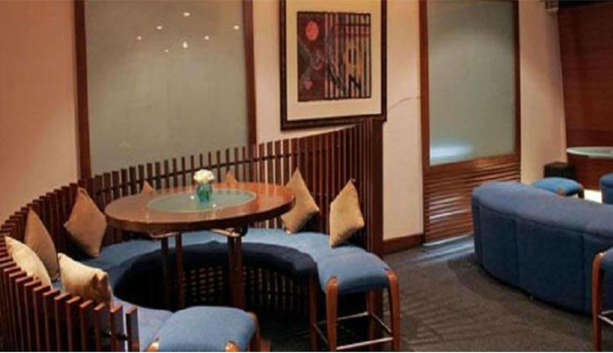 Hotel Diplomat, Colaba Mumbai Kültér fotó